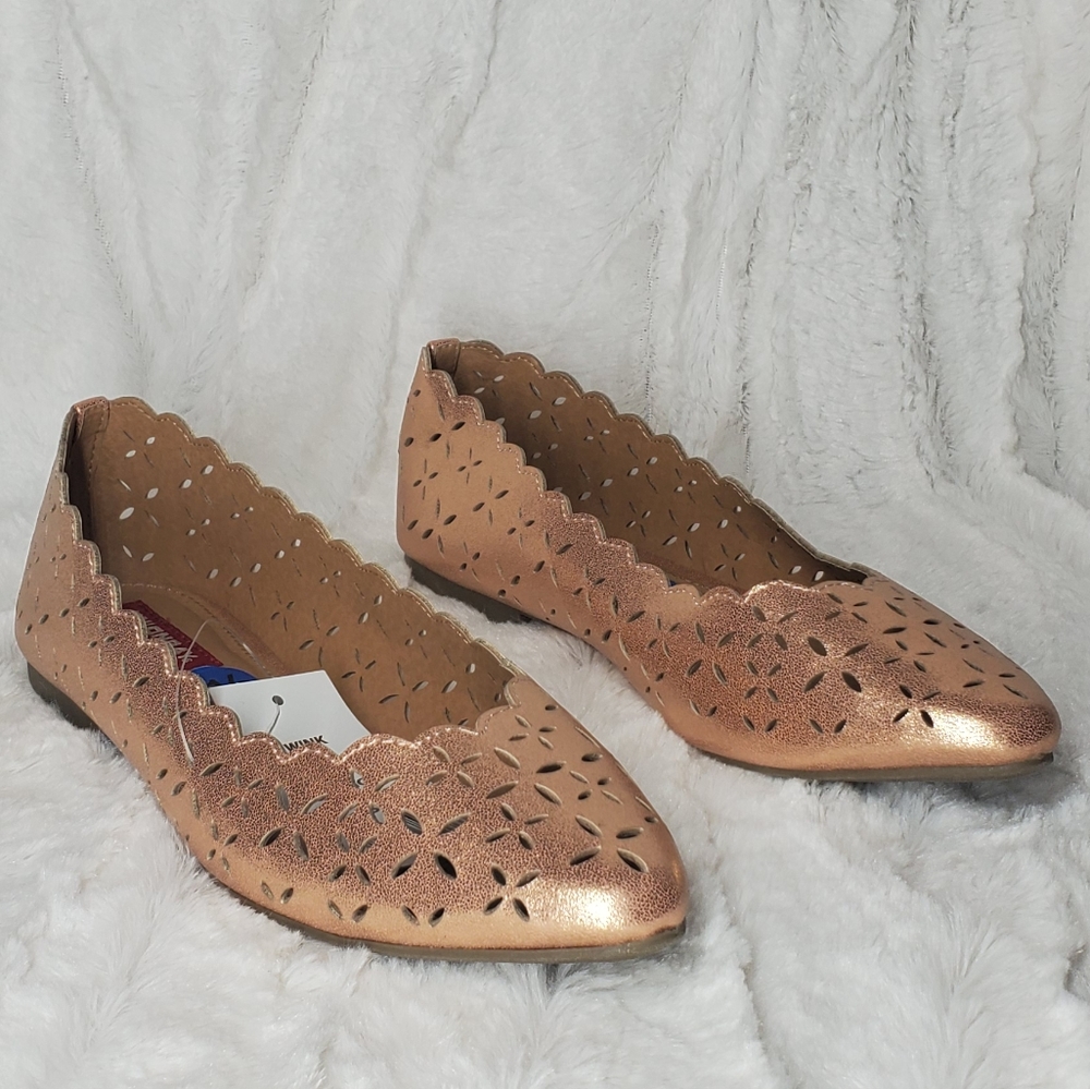 UNIONBAY "Wink" Rose Gold Flats Size 6.5